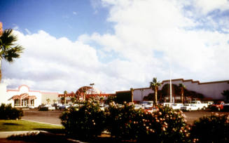 Southwind Plaza, Rural and Elliot