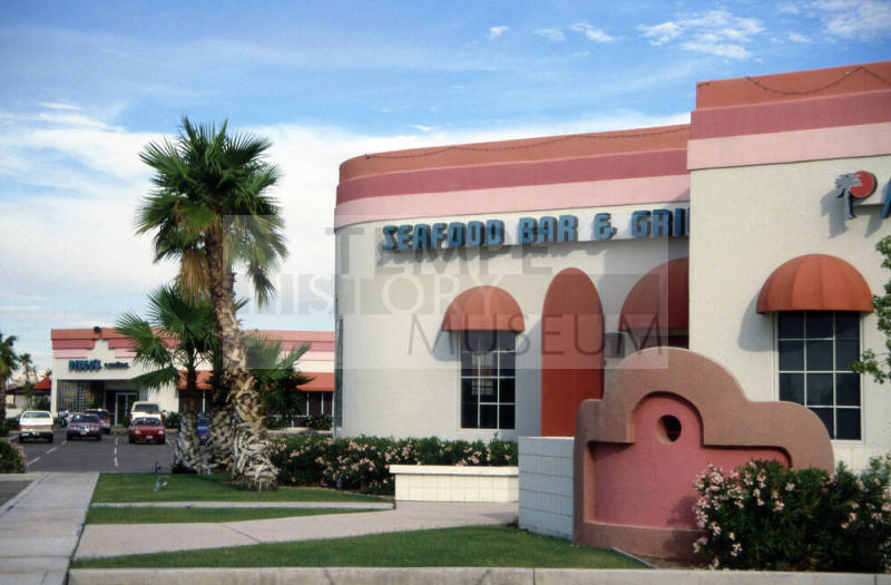 Southwind Plaza, Rural and Elliot