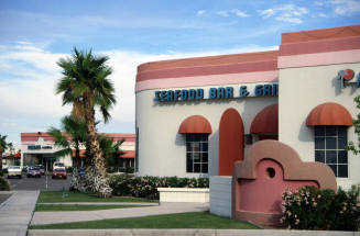 Southwind Plaza, Rural and Elliot