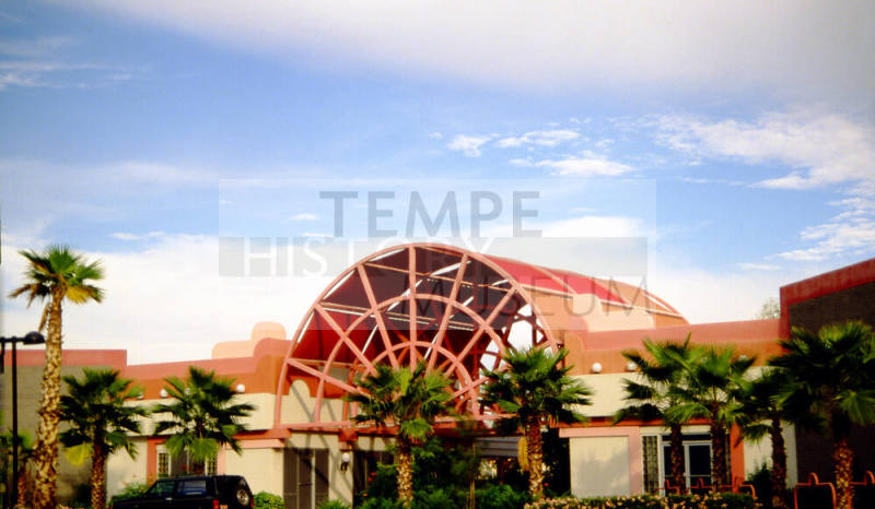 Southwind Plaza, Rural and Elliot
