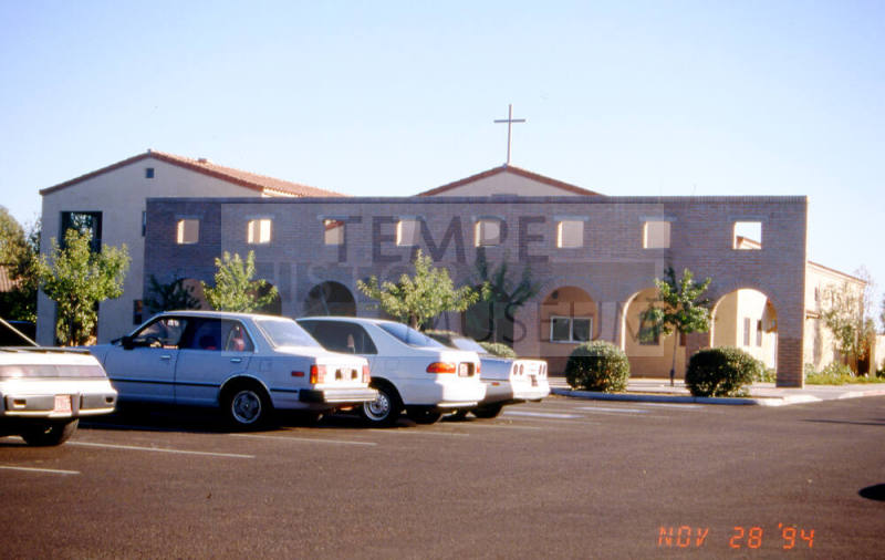 Mission del Sol Presbyterian Church, 1565 E. Warner Road