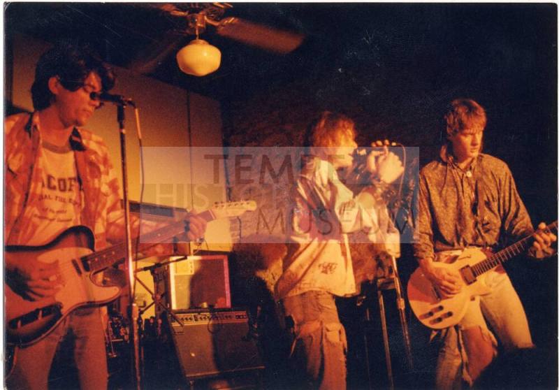 Gin Blossoms performing on stage