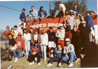 Large group photo at Minder Binders.