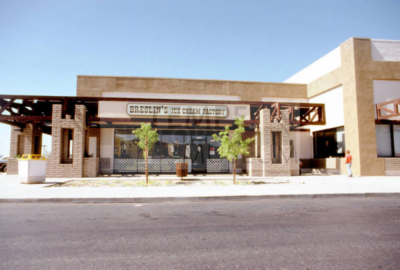 Breslin's Ice Cream Factory, 1002 - 1138 E. Baseline Rd.