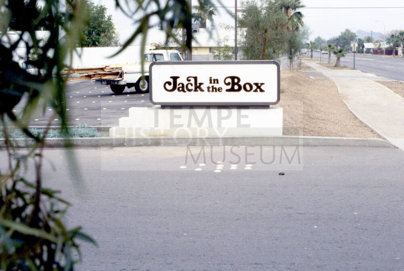 Jack in the Box, 3102 S. Mill Ave.