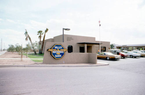 Valley National Bank, 6470 S. McClintock Dr.
