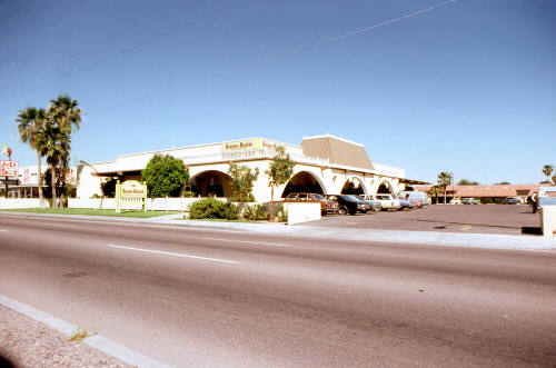 Granny Annie's Restaurant, 1000 E. Broadway Rd.