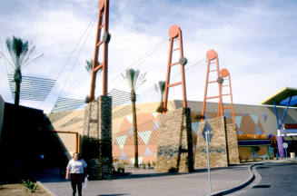 Arizona Mills Mall, 5000 Arizona Mills Circle