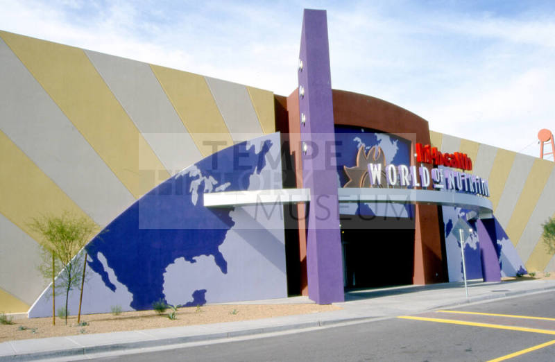 Arizona Mills Mall, 5000 Arizona Mills Circle