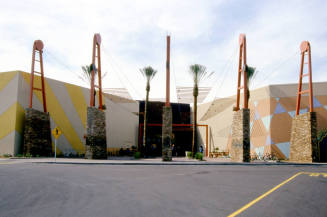 Arizona Mills Mall, 5000 Arizona Mills Circle