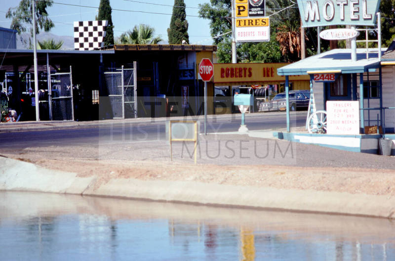 Roberts Tire, 2431 E. Apache Blvd.
