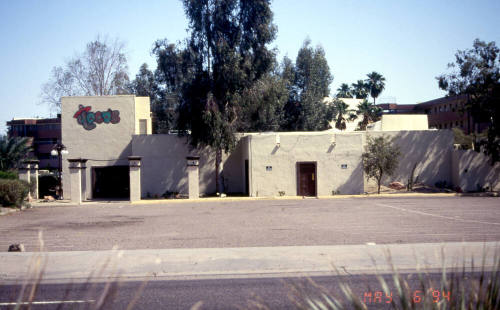 Loco's, 1120 E. Apache Blvd.
