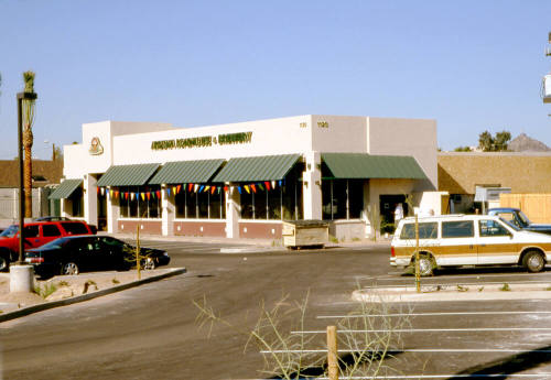 Arizona Roadhouse Brewery, 1120 E. Apache Blvd.
