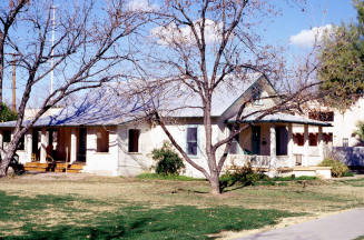 Hiatt-Barnes house, 1104 S. Ash Ave.