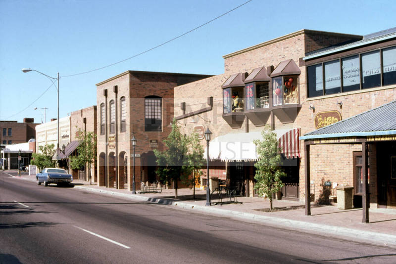 Street Scene - 414 S. Mill Avenue