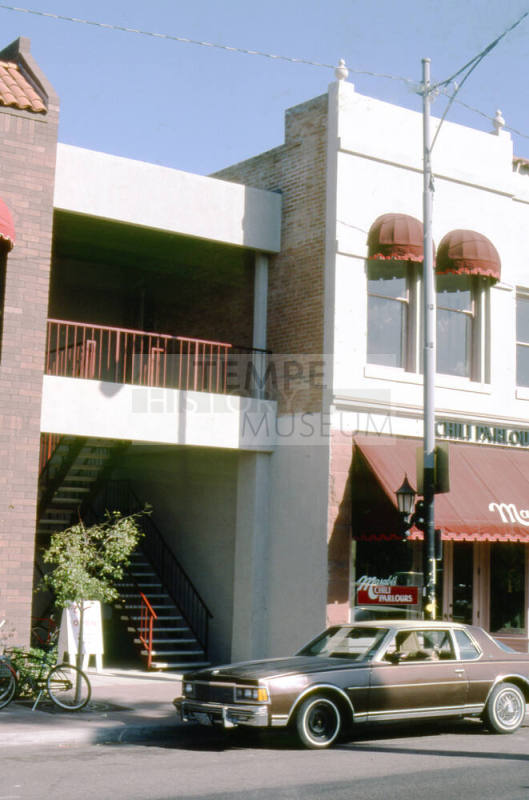 Businesses, 411 S. Mill Ave.