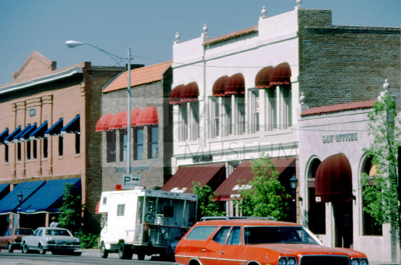 Businesses, 400 Block of S. Mill Avenue