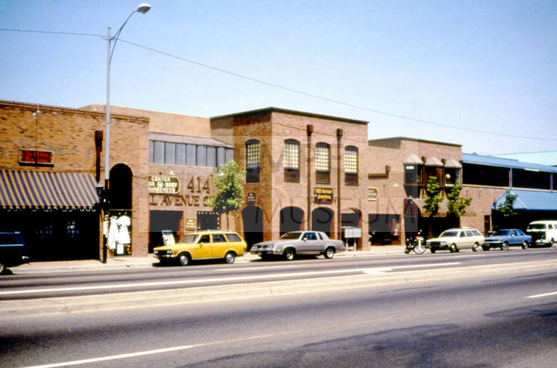 Businesses, 400 Block of S. Mill Avenue