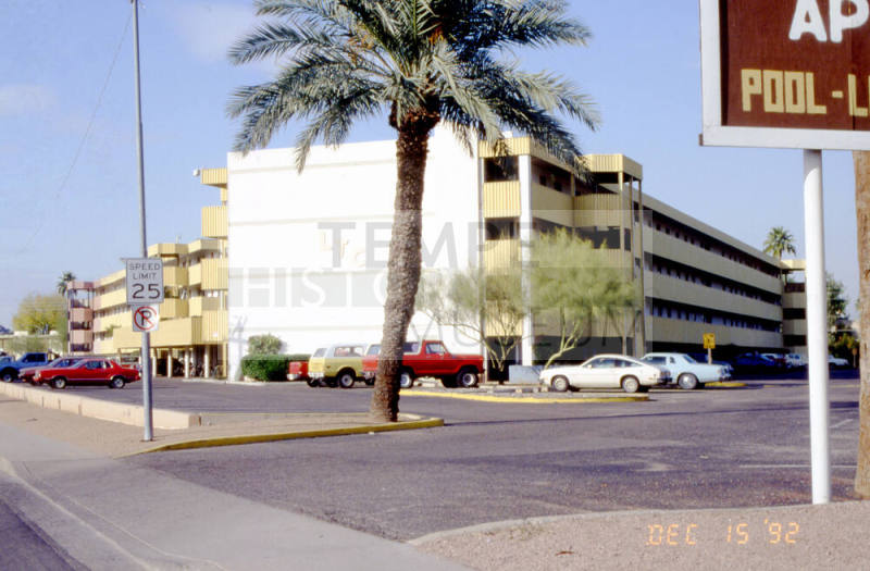 Lemon Terrace Apts., 1115 E. Lemon St.