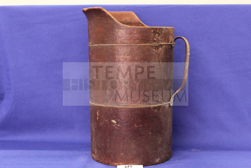 One quart pitcher