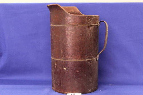 One quart pitcher