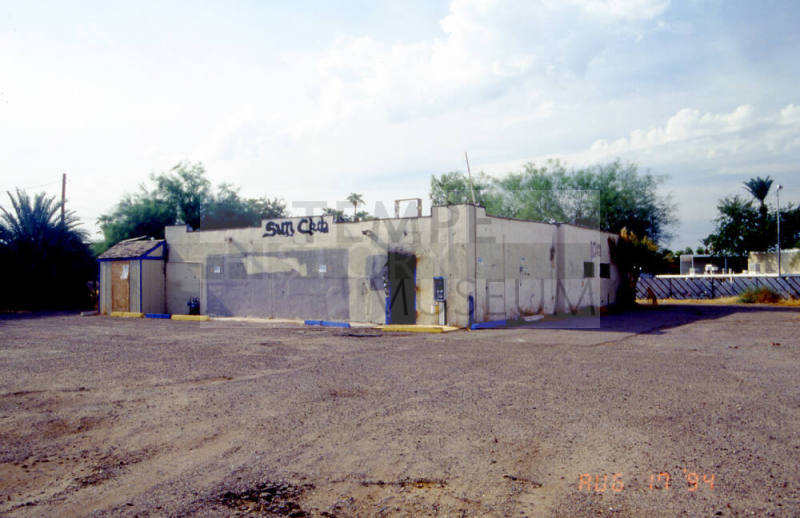 Sun Club, 1001 E. 8th St.