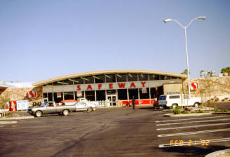 Safeway, 926 E. Broadway Rd.