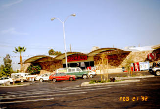 Safeway / Osco, 926 E. Broadway Rd.