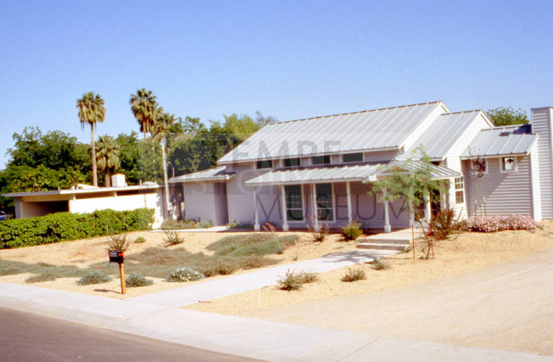 Friends Meeting House, 318 E. 15th St.