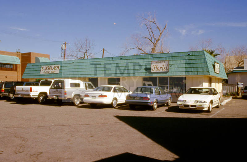 Sunsplash Juice Bar, Tempe Florist, 715 S. Forest Ave.