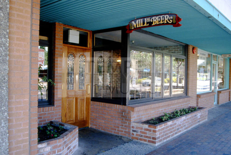 Mill Ave. Beer Co., 605 S. Mill Ave.