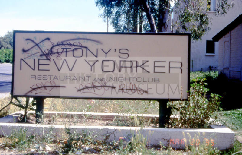 Tony's New Yorker, 107 E. Broadway Rd.