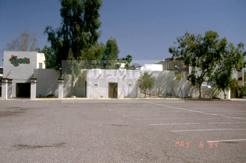 Loco's, 1120 E. Apache Blvd.