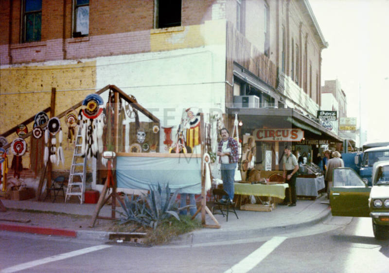 Mill Avenue Festival of the Arts, 401 S. Mill Ave.