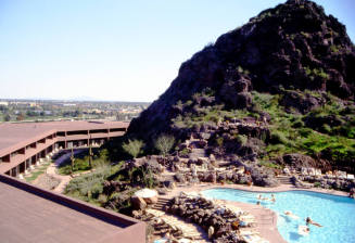 Westcourt in the Buttes, 2000 W. Westcourt Way