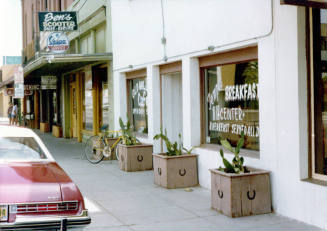 Old Milltown Cafe, 405 S. Mill Ave.