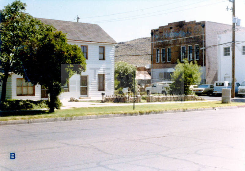 Bentley residence, 18 W. 6th St.