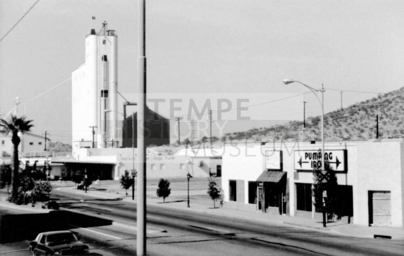 Mill Avenue Street Scene, Focused on Hayden Flour Mill