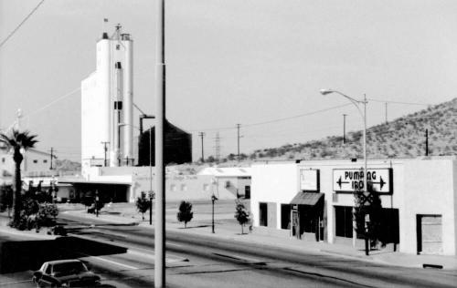 Mill Avenue Street Scene, Focused on Hayden Flour Mill
