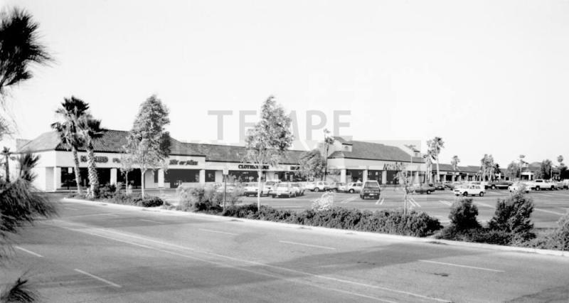 Southern Palms Shopping Center, 1528 E. Southern Ave.