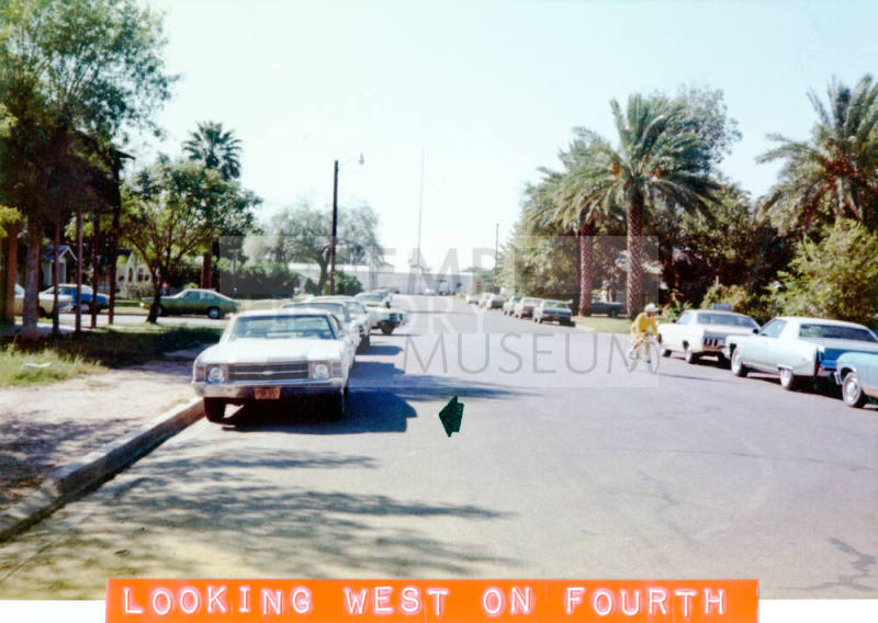 W. 4th St., looking west