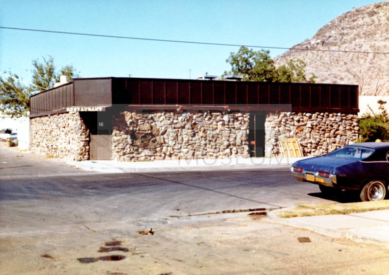 Restaurant, 16 E. 4th St.