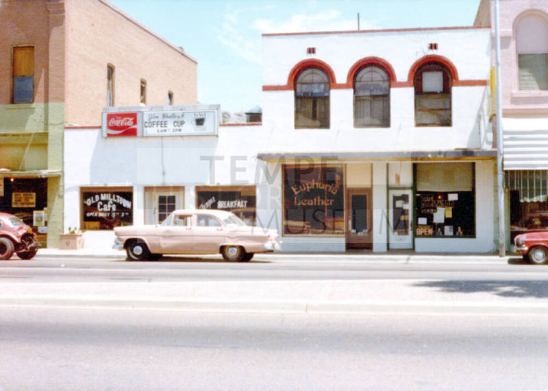 Shops, 400 Block S. Mill Ave.