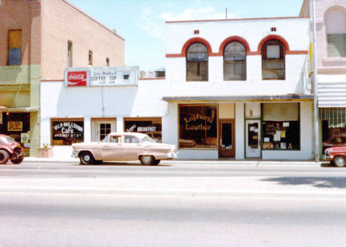 Shops, 400 Block S. Mill Ave.