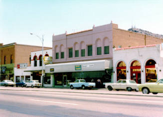 Shops, 400 Block of S. Mill Ave.