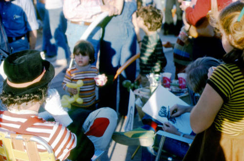 Haydens Ferry Arts & Craft Fair - clown