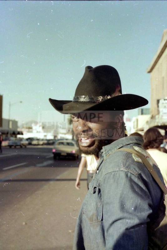 1976 Haydens Ferry Arts & Craft Fair - man on Mill Ave.