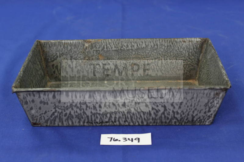 Enamel Bread Pan