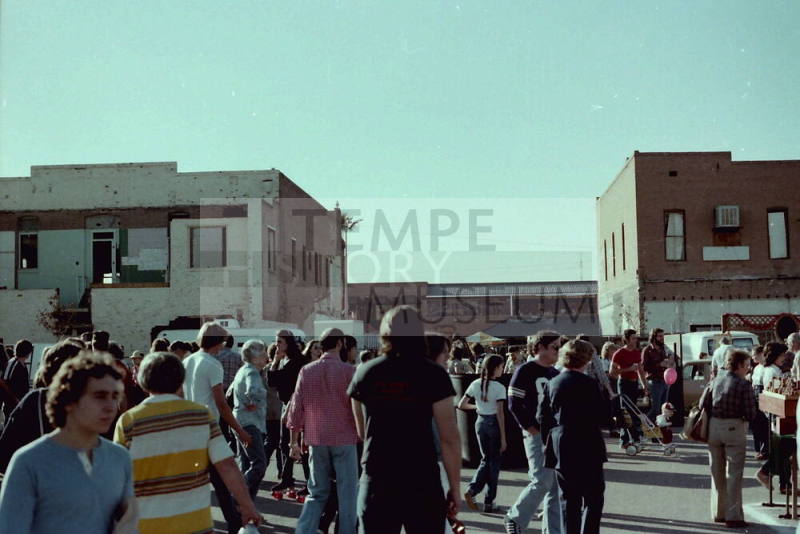 1981 Haydens Ferry Arts & Craft Fair Crowd