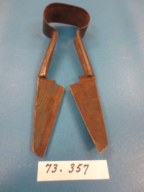 Roaching shears